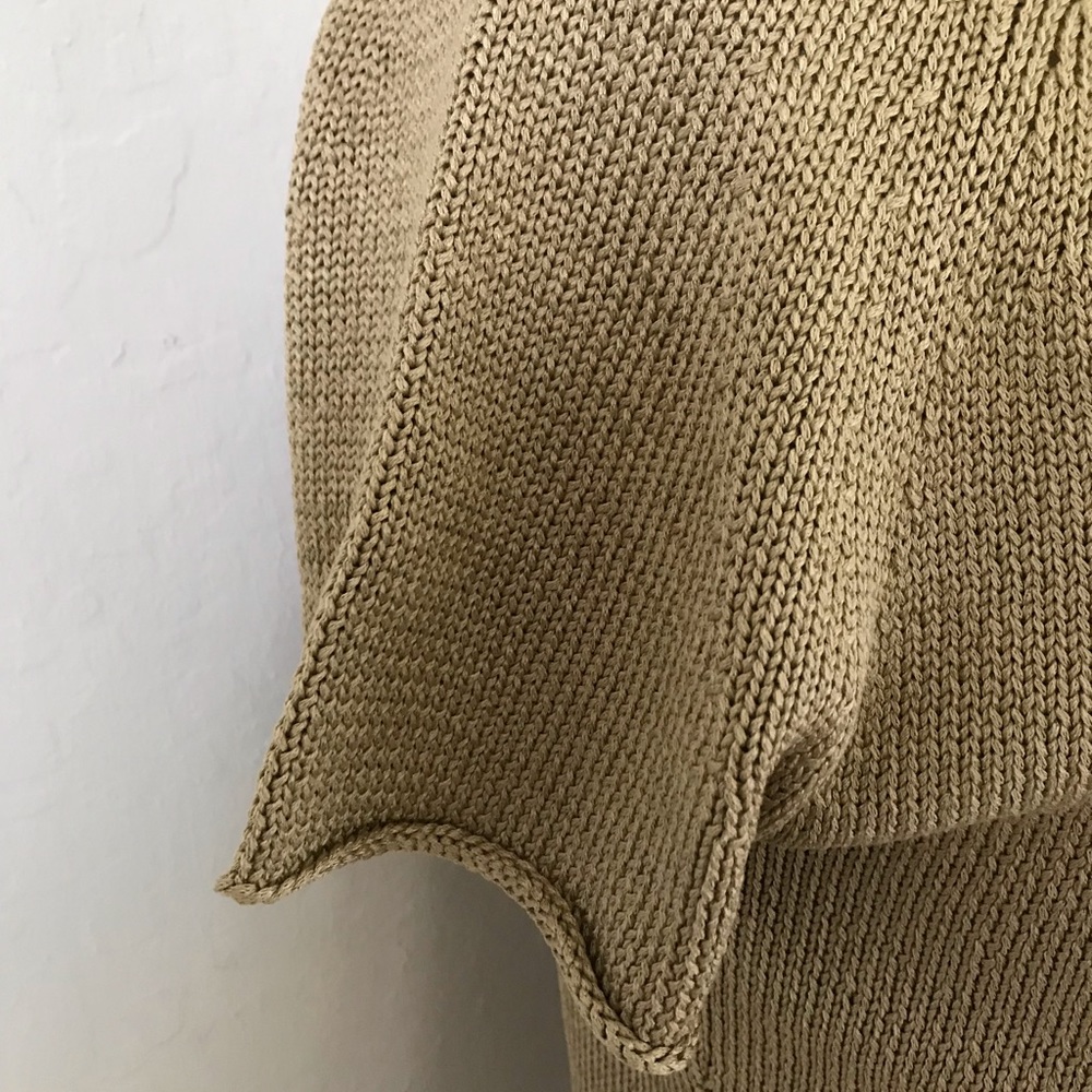 Sweater - Picture 4 of 8